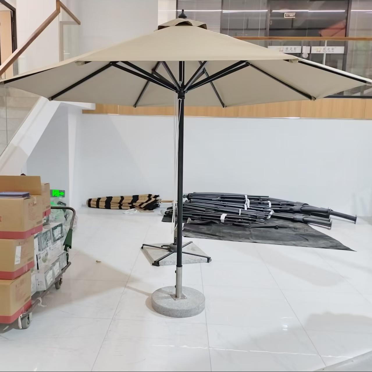Outdoor Furniture Supplier - Fornitore all'ingrosso 2025 Ombrellone da esterno