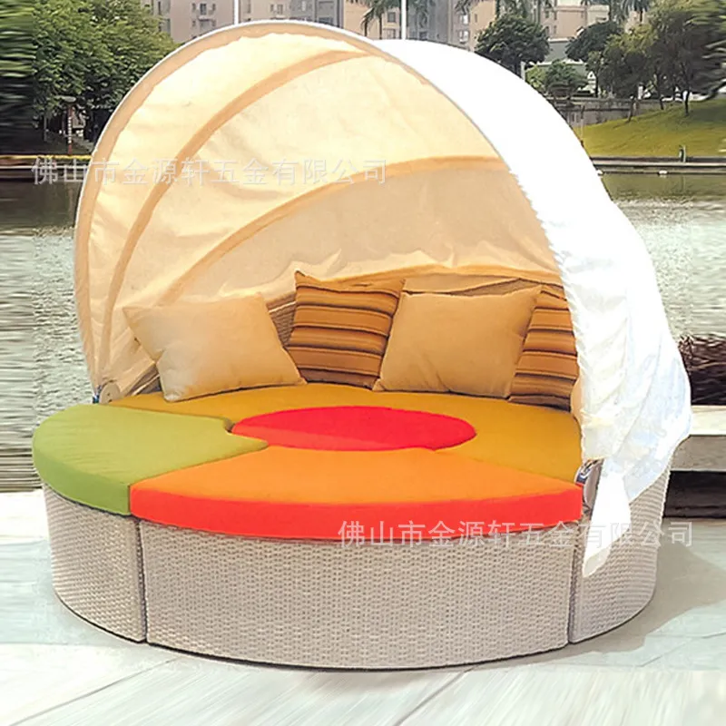 Lettino da Esterno Rotondo in  - Outdoor Daybed Furniture recensione e prezzo