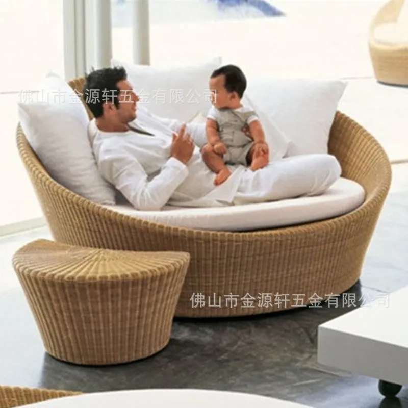 Lettino da Esterno Rotondo in  - Outdoor Daybed Furniture recensione e prezzo